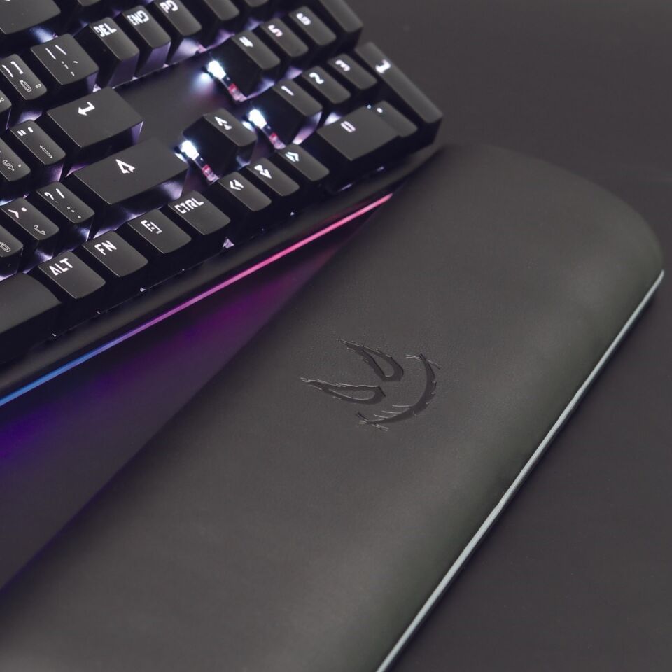 Rush Cobalt RK991 Mavi Switch Rgb Manyetik Bileklikli Rgb Makrolu Mekanik Oyuncu Klavyesi