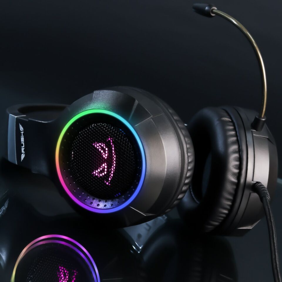 Rush Ace Rhx55 7.1 Surround Titreşimli Rgb Modlu Mikrofonlu Oyuncu Gaming Kulaklık