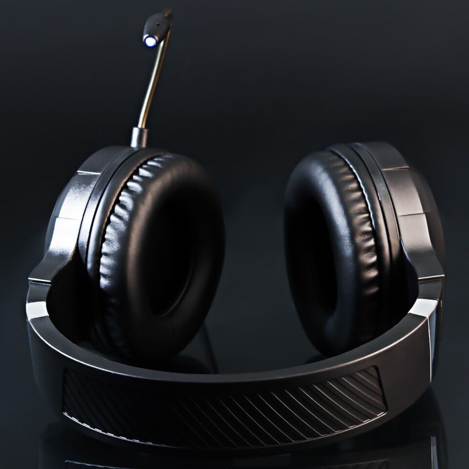 Rush Ace Rhx55 7.1 Surround Titreşimli Rgb Modlu Mikrofonlu Oyuncu Gaming Kulaklık